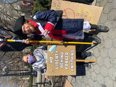 Weekend freedom rally draws hundreds to Union Square Park